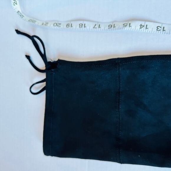 Time and Tru Women's Black Knee-High Boots, Size 6 Stylish Faux Suede - Picture 6 of 9